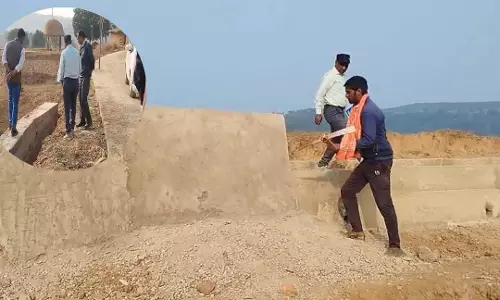 विधायक ने गुणवत्ताहीन निर्माण को तुड़वाया, भ्रष्ट ठेकेदार का कारनामा उजागर