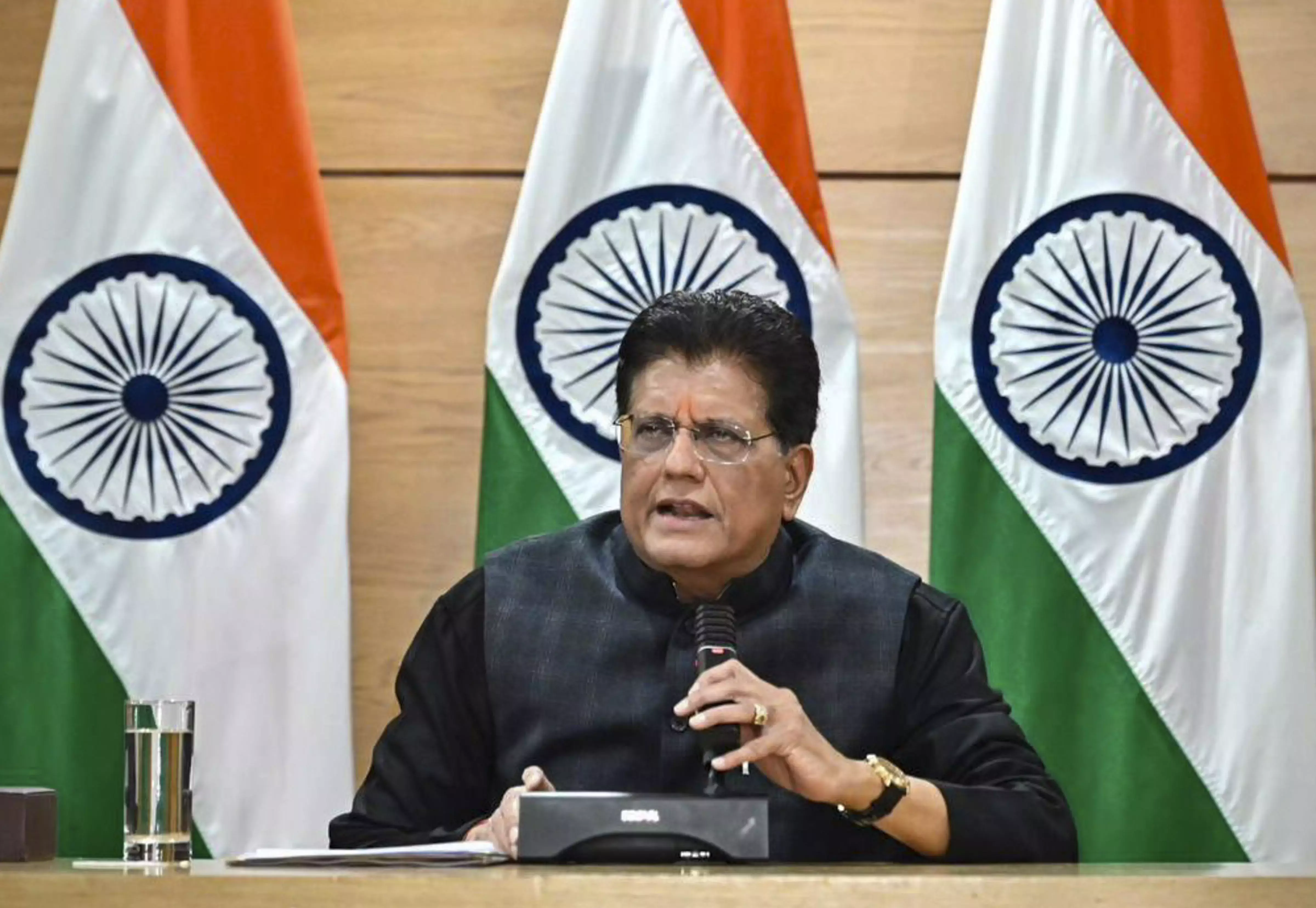 US के साथ नई ट्रेड डील से गरीबों, किसानों और युवाओं के लिए बड़े मौके खुलेंगे US के साथ नई ट्रेड डील से गरीबों, किसानों और युवाओं के लिए बड़े मौके खुलेंगे