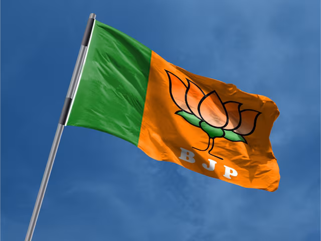 Lucknow: यूपी मिशन 2027, बीजेपी में जल्द बड़े फैसले Lucknow: यूपी मिशन 2027, बीजेपी में जल्द बड़े फैसले