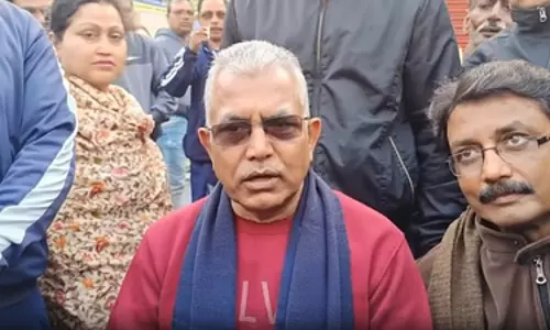 हार के डर से ममता बनर्जी ड्रामा कर रही हैं: दिलीप घोष