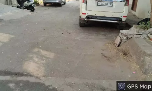 डीडी नगर में नालियों और मार्गो में चला सफाई अभियान डीडी नगर में नालियों और मार्गो में चला सफाई अभियान