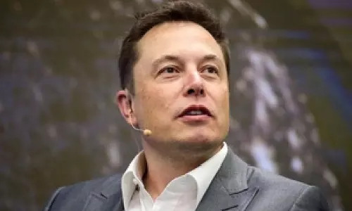SpaceX‑xAI डील के बाद मस्क की नेट वर्थ $800 बिलियन से ज़्यादा हो गई SpaceX‑xAI डील के बाद मस्क की नेट वर्थ $800 बिलियन से ज़्यादा हो गई