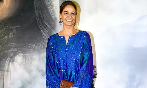Mona Singh: सभी मीडियम में प्रासंगिक बने रहने के लिए, आपको रिस्क लेते रहना होगा Mona Singh: सभी मीडियम में प्रासंगिक बने रहने के लिए, आपको रिस्क लेते रहना होगा