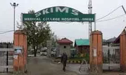 SKIMS में MBBS एडमिशन: EOW कश्मीर ने फर्जी PWD/EWS सर्टिफिकेट स्कैम में केस दर्ज किया SKIMS में MBBS एडमिशन: EOW कश्मीर ने फर्जी PWD/EWS सर्टिफिकेट स्कैम में केस दर्ज किया