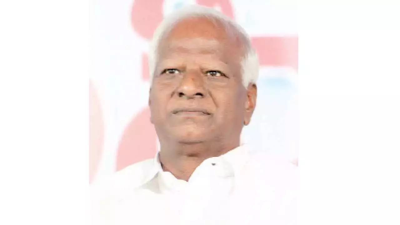 Telangana: स्पीकर ने कडियम को आज सुनवाई में शामिल होने को कहा Telangana: स्पीकर ने कडियम को आज सुनवाई में शामिल होने को कहा