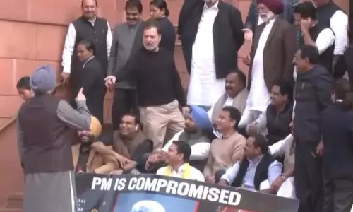 New Delhi: राहुल–बिट्टू आमने-सामने, सियासी गर्माहट