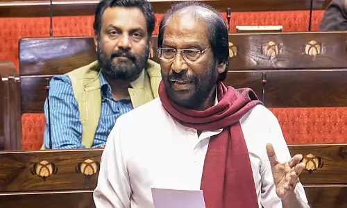 DMK के तिरुचि शिवा ने भारत-अमेरिका समझौते पर संसदीय चर्चा की मांग की DMK के तिरुचि शिवा ने भारत-अमेरिका समझौते पर संसदीय चर्चा की मांग की