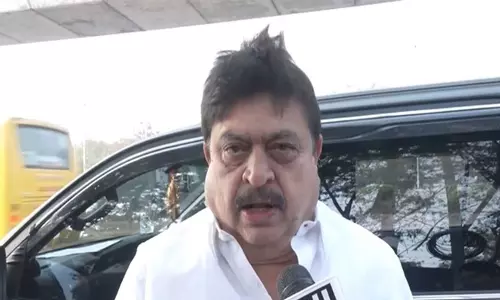 झूठा ही विपक्ष का नेता बन गया है: BJP के एन रामचंद्र राव ने राहुल गांधी पर निशाना साधा झूठा ही विपक्ष का नेता बन गया है: BJP के एन रामचंद्र राव ने राहुल गांधी पर निशाना साधा