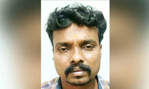 घर में घुसकर तोड़फोड़ और हमला: Police ने संदिग्ध को गिरफ्तार किया