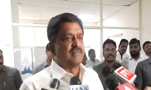 Andhra Pradesh सरकार तिरुमाला लड्डू में मिलावट की जांच के लिए समिति नियुक्त करेगी Andhra Pradesh सरकार तिरुमाला लड्डू में मिलावट की जांच के लिए समिति नियुक्त करेगी