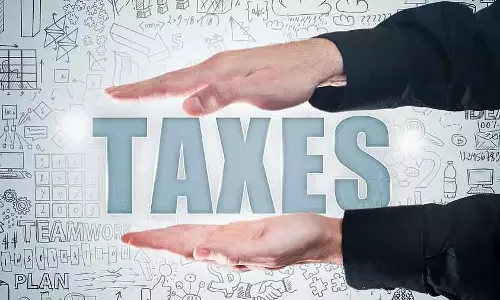 भारत में डेटा सेंटर लगाने वाली विदेशी कंपनियों के लिए कोई टैक्स रिस्क नहीं: Finance Ministry भारत में डेटा सेंटर लगाने वाली विदेशी कंपनियों के लिए कोई टैक्स रिस्क नहीं: Finance Ministry
