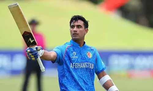 U19 World Cup : शतक बनाने के बाद अफगान खिलाड़ी ने रोनाल्डो स्टाइल में जश्न मनाया U19 World Cup : शतक बनाने के बाद अफगान खिलाड़ी ने रोनाल्डो स्टाइल में जश्न मनाया
