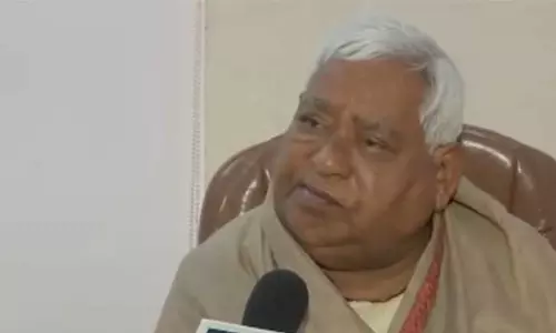 अवधेश प्रसाद ने SIR मुद्दे पर ममता बनर्जी का समर्थन किया अवधेश प्रसाद ने SIR मुद्दे पर ममता बनर्जी का समर्थन किया