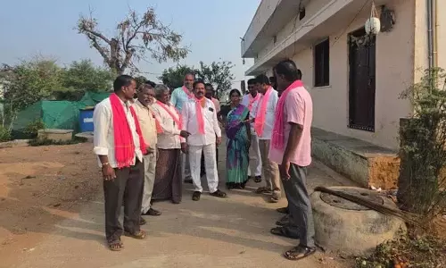 Choutuppal नगर पालिका चुनाव अभियान में कोयाडा शेखर गौड़ आगे चल रहे