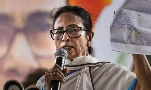 ममता बनर्जी ने पश्चिम बंगाल में 150 मौतों का आरोप लगाया, CJI से शिकायत दर्ज कराई ममता बनर्जी ने पश्चिम बंगाल में 150 मौतों का आरोप लगाया, CJI से शिकायत दर्ज कराई