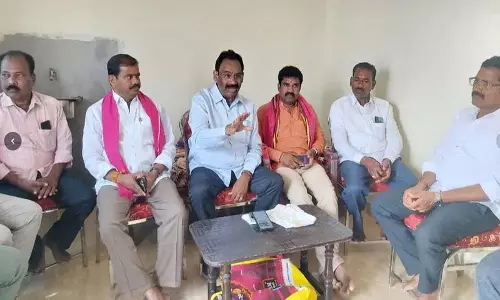 कुसुकुंतला प्रभाकर रेड्डी ने विकास की कमी के लिए Congress की आलोचना की कुसुकुंतला प्रभाकर रेड्डी ने विकास की कमी के लिए Congress की आलोचना की