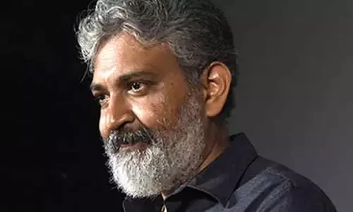 Rajamouli की हॉलीवुड कोशिशें: स्क्रीन रेंट प्लस पर इंटरव्यू ने पकड़ी थोड़ी ध्यान की लहर Rajamouli की हॉलीवुड कोशिशें: स्क्रीन रेंट प्लस पर इंटरव्यू ने पकड़ी थोड़ी ध्यान की लहर