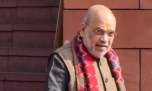 Srinagar में अबी गुजार इलाके में सुरक्षा बलों ने घेराबंदी और तलाशी अभियान, अमित शाह के दौरे से पहले