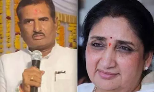 NCP MLA का कड़ा रुख: सुनेत्रा पवार को राष्ट्रीय अध्यक्ष बनाया जाना चाहिए NCP MLA का कड़ा रुख: सुनेत्रा पवार को राष्ट्रीय अध्यक्ष बनाया जाना चाहिए