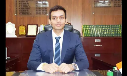 DC Jammu ने सड़क सुरक्षा माह की गतिविधियों पर प्रकाश डाला DC Jammu ने सड़क सुरक्षा माह की गतिविधियों पर प्रकाश डाला
