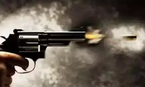 Karnal: करनाल में बाइक सवारों की फायरिंग Karnal: करनाल में बाइक सवारों की फायरिंग