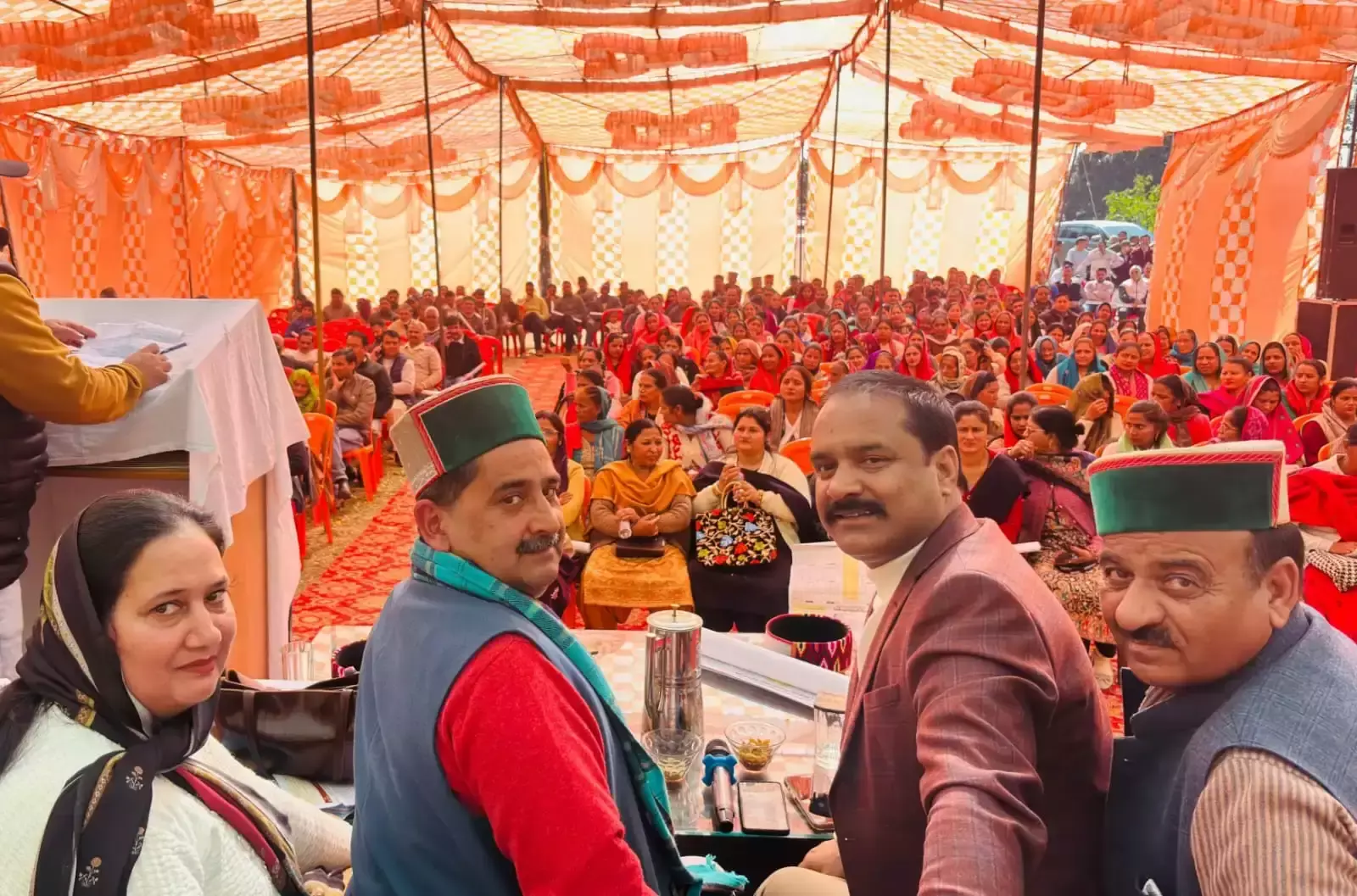 Dharamshala: कल्याण योजनाओं का लाभ उठाएं: केवल सिंह पठानिया