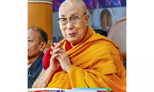 दलाई लामा को ऑडियोबुक के लिए ग्रैमी, China ने की आलोचना दलाई लामा को ऑडियोबुक के लिए ग्रैमी, China ने की आलोचना