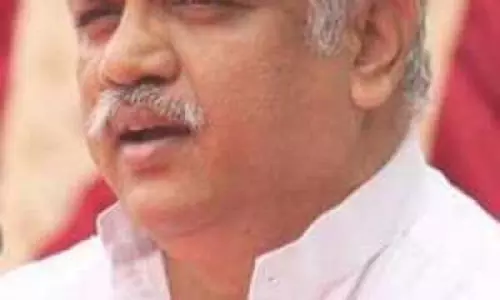 मध्य प्रदेश पहुंचे भाजपा महासचिव बीएल संतोष, पार्टी नेताओं के साथ की बैठक मध्य प्रदेश पहुंचे भाजपा महासचिव बीएल संतोष, पार्टी नेताओं के साथ की बैठक