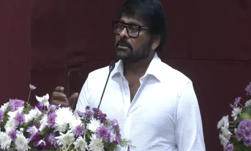 चिरंजीवी ने हैदराबाद के KIMS अस्पताल में आयोजित कैंसर जागरूकता कार्यक्रम में भाग लिया