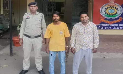 नशे के खिलाफ बड़ी कार्रवाई, प्रतिबंधित नशीली टेबलेट के साथ दो आरोपी गिरफ्तार नशे के खिलाफ बड़ी कार्रवाई, प्रतिबंधित नशीली टेबलेट के साथ दो आरोपी गिरफ्तार