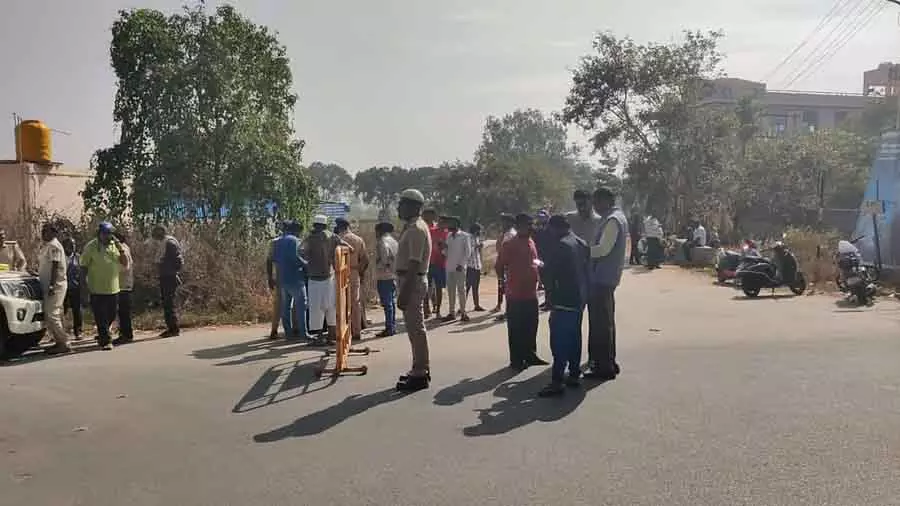 Chintamani : बिना डॉक्यूमेंट वाले ड्राइवरों पर जुर्माना लगेगा Chintamani : बिना डॉक्यूमेंट वाले ड्राइवरों पर जुर्माना लगेगा