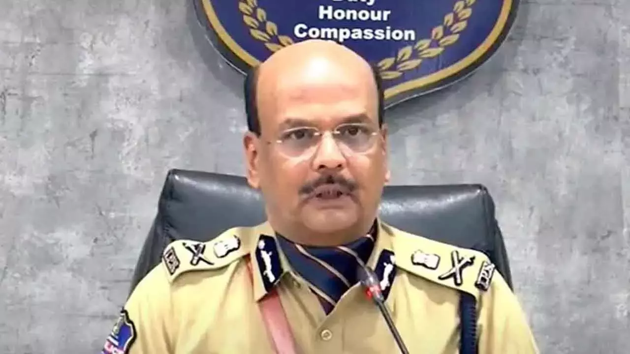 Telangana: डीजीपी ने कहा कि चुनाव प्रभावी ढंग से होने चाहिए Telangana: डीजीपी ने कहा कि चुनाव प्रभावी ढंग से होने चाहिए