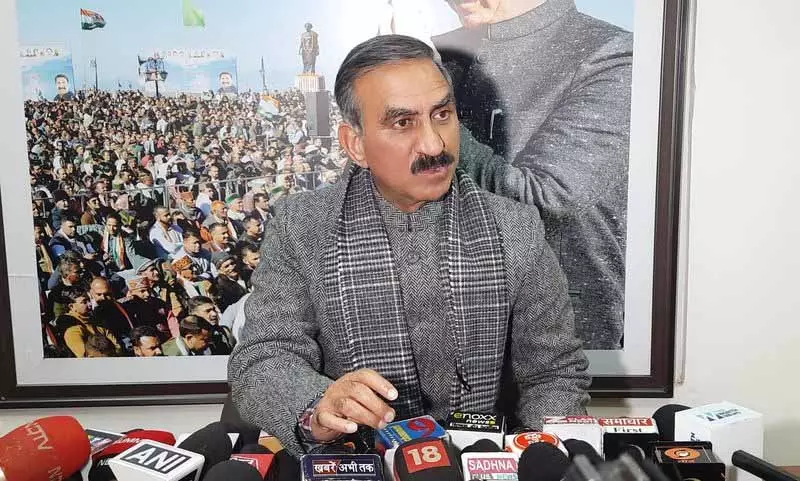 CM Sukhwinder Sukhu: आउटसोर्स स्टाफ की सैलरी हर महीने की 7 तारीख तक जारी करें CM Sukhwinder Sukhu: आउटसोर्स स्टाफ की सैलरी हर महीने की 7 तारीख तक जारी करें