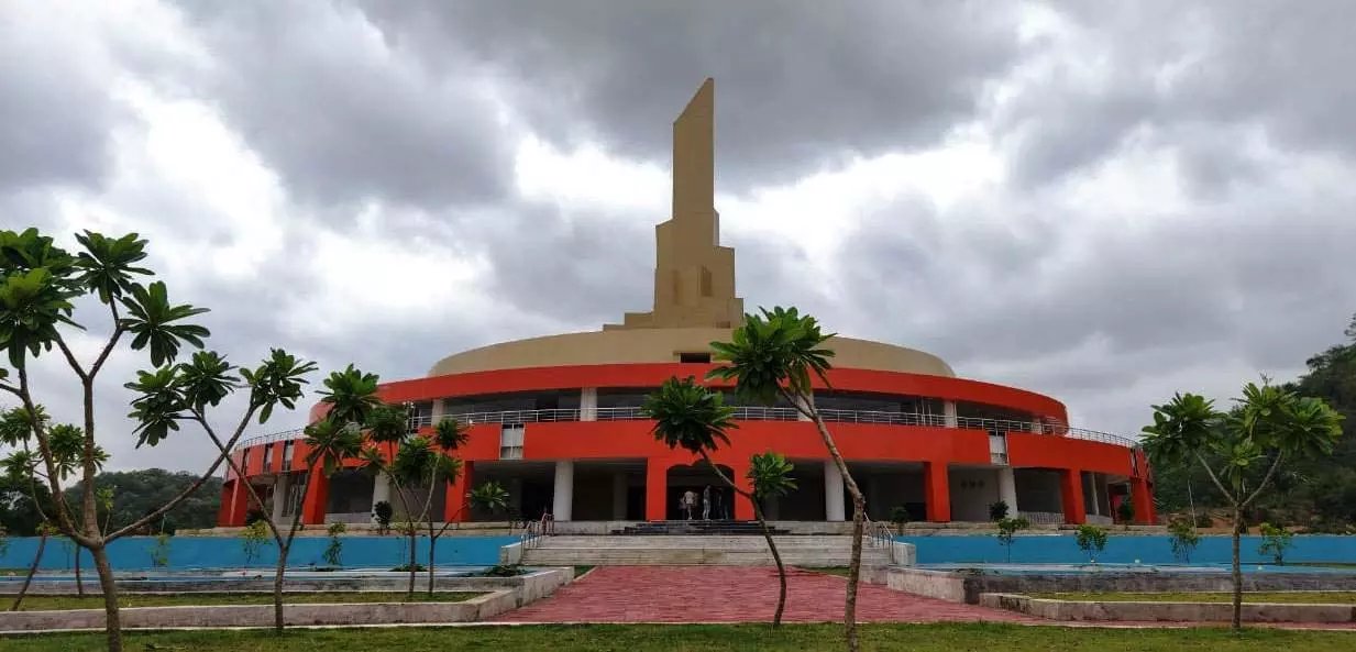प्रसाद योजना अंतर्गत माँ बम्लेश्वरी देवी मंदिर डोंगरगढ़ का विकास परियोजना पूर्ण प्रसाद योजना अंतर्गत माँ बम्लेश्वरी देवी मंदिर डोंगरगढ़ का विकास परियोजना पूर्ण