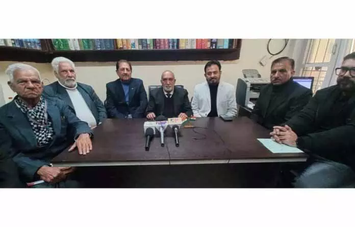 JBM ने विधायकों से विधानसभा सत्र के दौरान जम्मू की मुख्य चिंताओं को उठाने का आग्रह किया JBM ने विधायकों से विधानसभा सत्र के दौरान जम्मू की मुख्य चिंताओं को उठाने का आग्रह किया