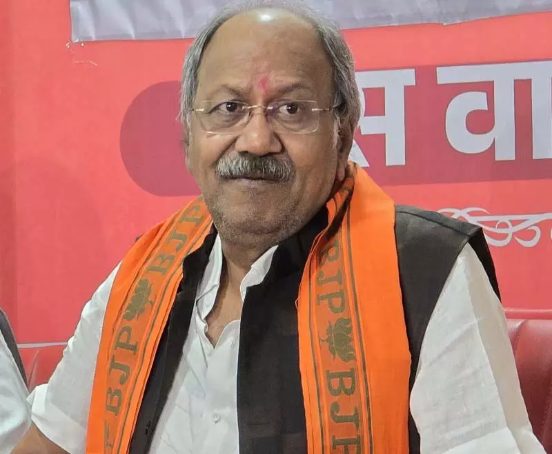 प्रधानमंत्री गरीब कल्याण अन्न योजना से छत्तीसगढ़ के 2 करोड़ लाभार्थियों को राहत: बृजमोहन अग्रवाल प्रधानमंत्री गरीब कल्याण अन्न योजना से छत्तीसगढ़ के 2 करोड़ लाभार्थियों को राहत: बृजमोहन अग्रवाल