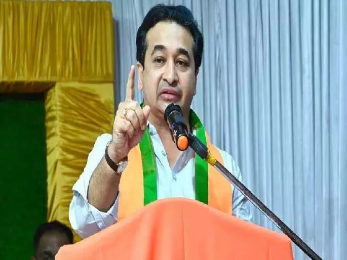 Uddhav Sena ने नितेश राणे के फंड आवंटन बयान का विरोध किया Uddhav Sena ने नितेश राणे के फंड आवंटन बयान का विरोध किया