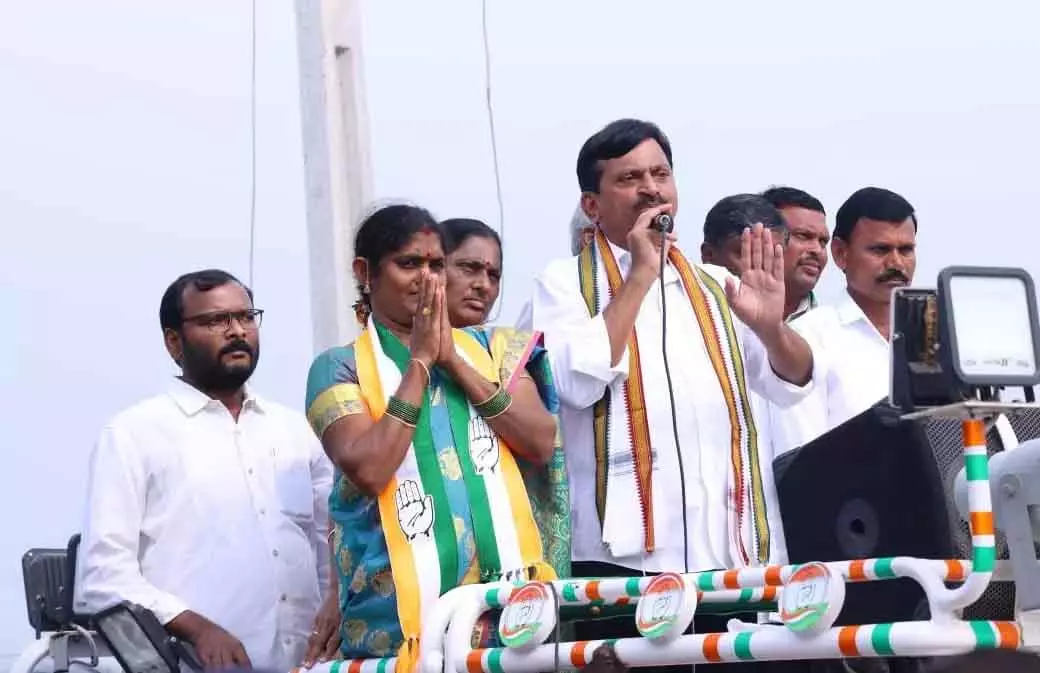 Minister Ponguleti की अपील: BRS उम्मीदवारों की जमानत करें जब्त Minister Ponguleti की अपील: BRS उम्मीदवारों की जमानत करें जब्त