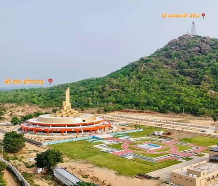 प्रसाद योजना अंतर्गत माँ बम्लेश्वरी देवी मंदिर डोंगरगढ़ का विकास परियोजना पूर्ण प्रसाद योजना अंतर्गत माँ बम्लेश्वरी देवी मंदिर डोंगरगढ़ का विकास परियोजना पूर्ण