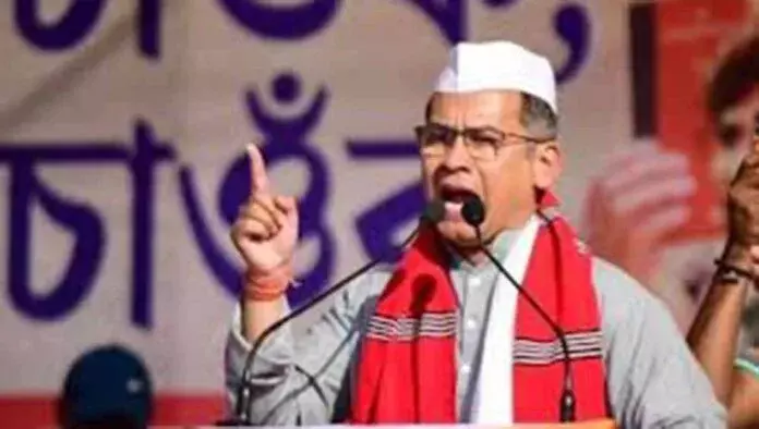 Assam Pride: हिमंत परिवार ने 12,000 बीघा ज़मीन पर कब्ज़ा किया Assam Pride: हिमंत परिवार ने 12,000 बीघा ज़मीन पर कब्ज़ा किया