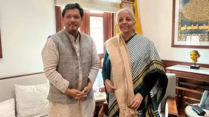 Meghalaya के CM ने सीतारमण से मुलाकात की, राज्य के वित्तीय मुद्दों पर चर्चा की