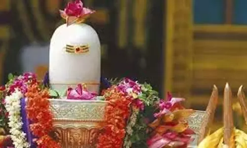 Barabanki: औसानेश्वर मंदिर में  चोरी,  जांच में जुटी पुलिस