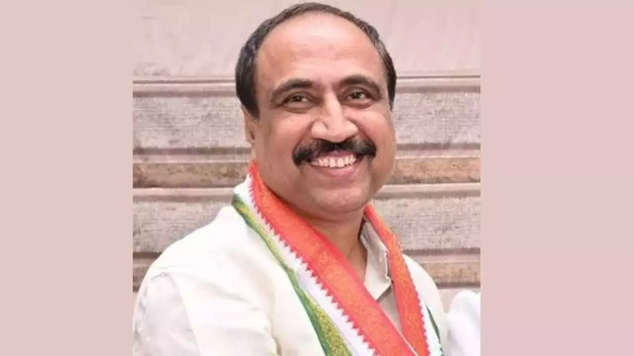 Telangana: स्पीकर ने जगतियाल MLA को क्लीन चिट दी