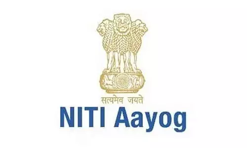 आर्थिक रूप से कमजोर देशों को विश्व मंच पर गंभीरता से नहीं लिया जाता है: NITI Aayog आर्थिक रूप से कमजोर देशों को विश्व मंच पर गंभीरता से नहीं लिया जाता है: NITI Aayog