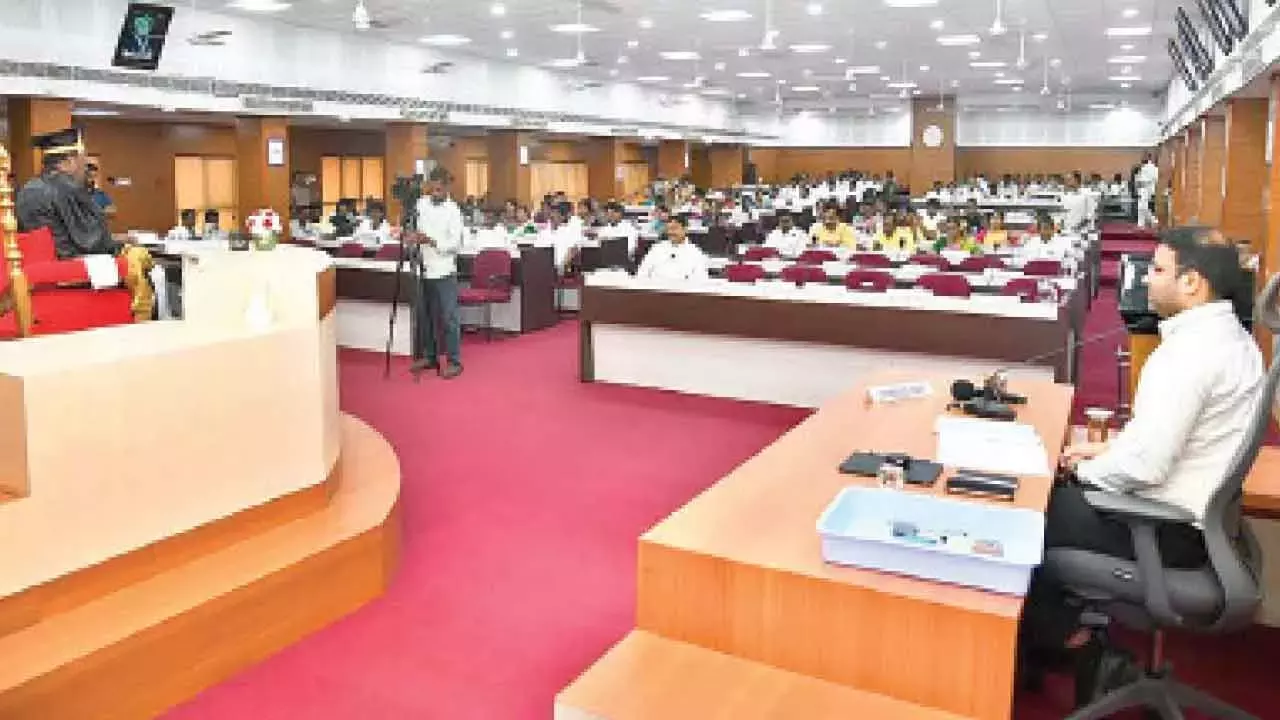 GVMC ने 2026-27 के लिए 4,047.12 करोड़ रुपये का बजट मंज़ूर किया GVMC ने 2026-27 के लिए 4,047.12 करोड़ रुपये का बजट मंज़ूर किया