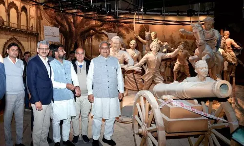 Cabinet मंत्री रणबीर गंगवा ने निर्माणाधीन शहीद स्मारक का दौरा किया