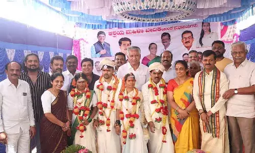 Mass wedding : नेत्रहीन लोगों ने शादी की Mass wedding : नेत्रहीन लोगों ने शादी की