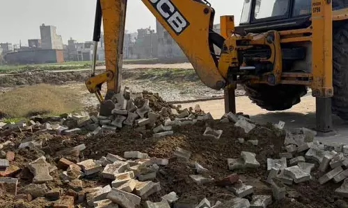 GLADA ने लुधियाना के दो गांवों में तीन अवैध कॉलोनियों को गिरा दिया