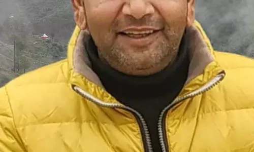 Kullu के सोशल एक्टिविस्ट को आज आपदा राहत कार्य के लिए सम्मानित किया जाएगा Kullu के सोशल एक्टिविस्ट को आज आपदा राहत कार्य के लिए सम्मानित किया जाएगा