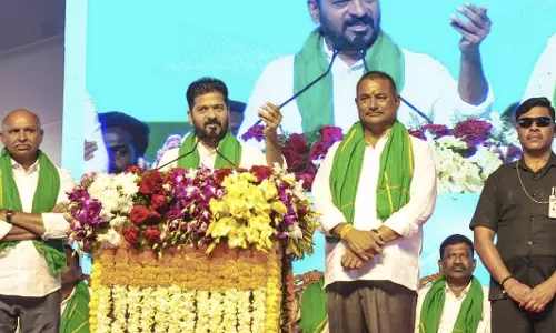 Revanth Reddy की अपील, कल्याणकारी योजनाओं को आगे बढ़ाने के लिए वोट करें